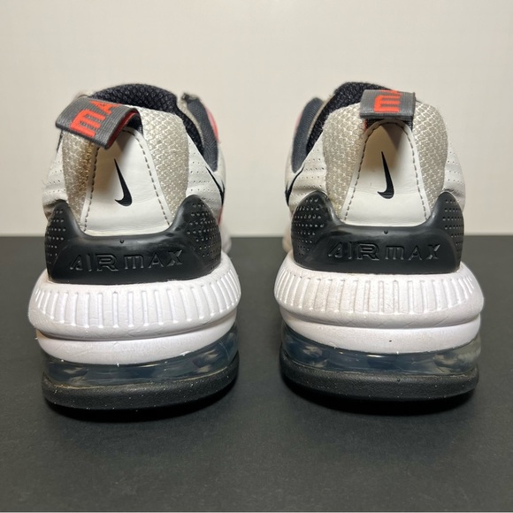 Unisex NIKE Air Max Genome Platinum Gray Athletic Shoes / Size 7Y - 8.5 Womens - Picture 4 of 9